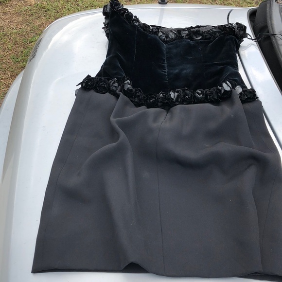 Vintage Marolakos cute little black dress - Picture 3 of 4